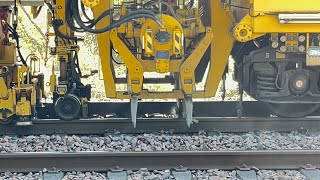 Bourreuse de la Sncf en action sur la ligne classique ParisAusterlitz Bordeaux [upl. by Marceau]