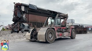 Reach Stacker Kalmar DRF 45065A5XS [upl. by Alisan]