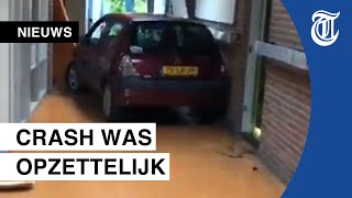 Auto rijdt school binnen tijdens afscheid groep 8 [upl. by Dloreg]