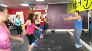 Velocidad 6 Merengue Zumba con Pako Baez [upl. by Bertle]