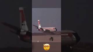 AVIÓN DESTRUIDO EN SEGUNDOS [upl. by Aiekal605]