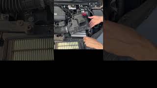 How to replace the cabin filter in a Honda CRV [upl. by Cupo]