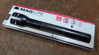 MagLite USA LED Classic quot3Dquot Flashlight Review [upl. by Hewe450]