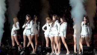 111023 SMTown NYC SNSD  Genie [upl. by Jacob]