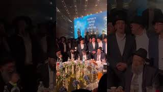 Talmidim sing Chamoil at the Yartzeit Seudah of Harav Baruch Mordechai Ezrachi Zatzal [upl. by Buzz]