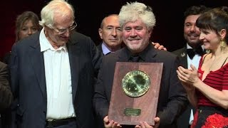 Pedro Almodovar récompensé par le Prix Lumière à Lyon [upl. by Culhert]