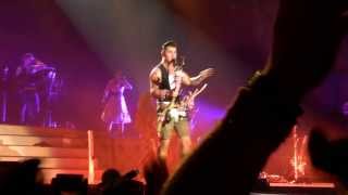 Andreas Gabalier LIVE  MAN OF VOLKS ROCKN ROLL  WIENER STADTHALLE 30112013 [upl. by Eceinhoj]