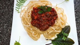 Spaghetti Bolognese selbstgemacht SCHRITT für SCHRITT Anleitung für Anfänger [upl. by Luwana]