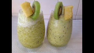 Cabitaan cafimaad leh  Kiwi amp pineapple smoothie [upl. by Laeria]