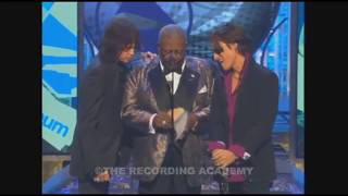 Outkast won Best Rap Album for SpeakerboxxxThe Love Below  46th Annual Grammy Awards 2004 [upl. by Pandora]