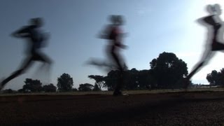 Lentraînement en altitude le secret des champions kenyans [upl. by Etnaud]