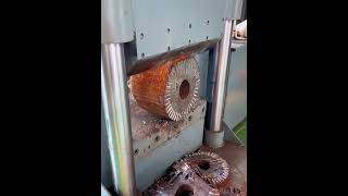 Quantitative Cutting Process of Motor Rotor  Good Tools amp Machinery Make Work Easy [upl. by Raynata525]