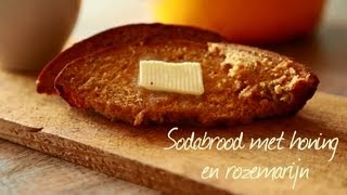 Sodabrood met honing en rozemarijn  Allrecipesnl [upl. by Mclyman]