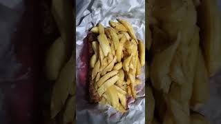 CHIPPIE  BATTERED SAUSAGE shorts food subscribe viral [upl. by Yves]