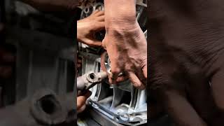 Rear Main oil seal installation [upl. by Ram457]