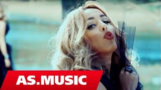 Miriam Cani  Labirint Official Video HD [upl. by Nafets]