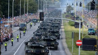 Найбільший військовий парад в історії ПольщіPoland celebrates Armed Forces Day with military parade [upl. by Adiahs]