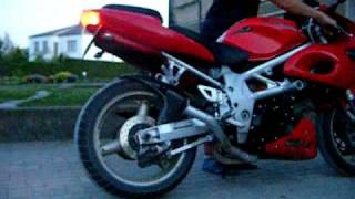 Suzuki TL1000S sound without exhaust [upl. by Shayla]