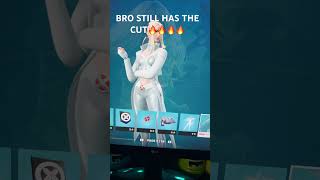 Epic needs to fix this😂😂😂fortnite fortnitememes epicgames funny gaming broken [upl. by Iruam576]