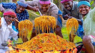 CHICKEN NOODLES  Chinese Hakka Chicken Noodles Recipe Cooking in Village  Chinese Street Food [upl. by Artina]