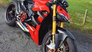 ducati streetfighter v2 full akrapovic full ohlins marchesini wheels 183kg slippery damp roads [upl. by Brawner988]