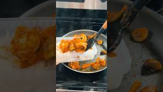 Flight attendant meal prep 10mins Thai food for layover🍤🥢 flightattendent mealprep [upl. by Lindell]