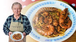 Questi Spaghetti Ai Frutti di Mare Vi Faranno Impazzire 😍 Ricetta Della Nonna [upl. by Odlanyar]