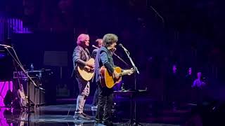 JEFF LYNNES ELO  SWEET TALKIN WOMAN Featuring Marcus Byrne on Vocoder at State Farm Arena Atlanta [upl. by Gunn]