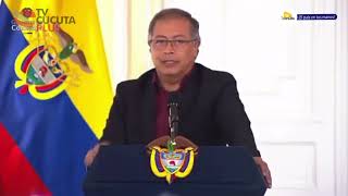 Presidente Petro denuncia “fugas de dinero” en el sector salud [upl. by Granville842]