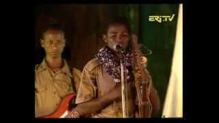 Raesi Weldit ራእሲ ወልዲት ሓፍሽ Tegadalay ተጋዳላይ Eritrea Senselet Band [upl. by Ylenats]