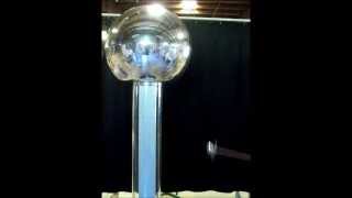 WINSCO N500 24quot Dome Van de Graaff Generator [upl. by Lena]