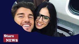 ADamante in arrivo la proposta di matrimonio in diretta STARS NEWS [upl. by Pillihpnhoj]