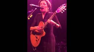 Natalia Lafourcade — Hasta la Raiz En vivo desde New York [upl. by Yedrahs168]