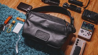 Perfect Slingbag Carryology x Bellroy Chimera Slingbag Review amp Giveaway [upl. by Fax758]