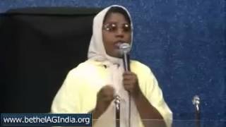 Malayalam Christian Sermon by Sister Nazeela Beevi 4 [upl. by Mclyman502]