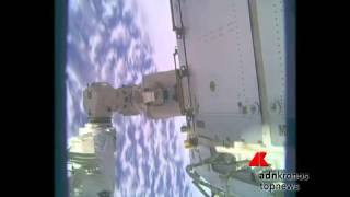 Il braccio robotico Canadarm2 in azione nello Spazio [upl. by Aicsile]