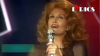 Il venait davoir 18 ans  Dalida  Lyrics  LIVE [upl. by Thursby]