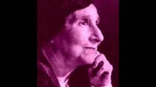 Domenico Scarlatti  Sonata in Sol maggiore  L S 27  Wanda Landowska [upl. by Ylebmik938]