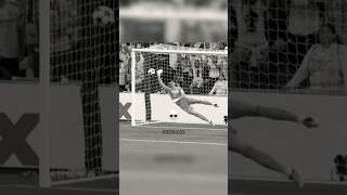 What A Save By Courtois 💀💀🔥 FutxSamie capcutcaptions capcut goalkeeper [upl. by Oliver]