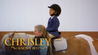 Chrisley Knows Best Season 6 Episode 2 Savannah Teaching Chloe How To Ride A Horse Is Outrageous [upl. by Oine]