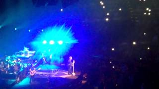 BON JOVI  Wanted Dead Or Alive  101213  Las Vegas  MGM Grand Garden Arena [upl. by Anihta]