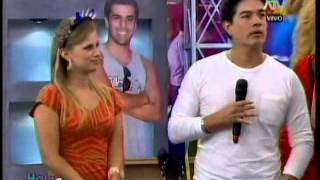 HOLA A TODOS→LEONARD LEON REGRESA CON KARLA TARAZONA► 22042013 [upl. by Powell]