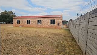 Neat 165m2 Workshop with large yard To Let in Morehill Benoni [upl. by Esdnyl]