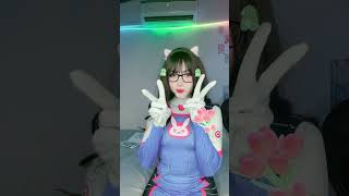 Cosplay de Dva 🫶🏻 dudidudidam cosplay dva [upl. by Casteel]