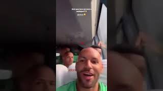 Nervosismo para a final Que nada Até um soninho o Endrick tirou no ônibus do Verdão 😂😂 shorts [upl. by Sedgewinn]