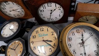 Should daylight savings time come to an end in Canada [upl. by Annaet27]