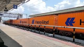 Hapag Lloyd Goods Train Departing from BANGARAPET JN WAG9HC Green Electric indianrailways railway [upl. by Wilinski864]