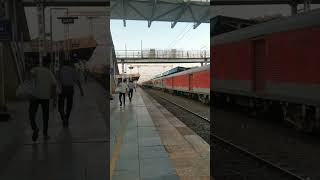 Arrival of 19020 Hwbdts Dehradun exp  at Ankleshwar jn  indianrailways shorts [upl. by Doble]