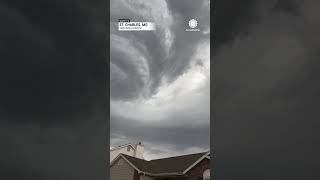 Swirling Cloud Descends on St Charles Missouri During Tornado Warning [upl. by Tap781]