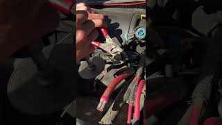 Battery Terminal Issue Solved mechanic shorts [upl. by Imak406]